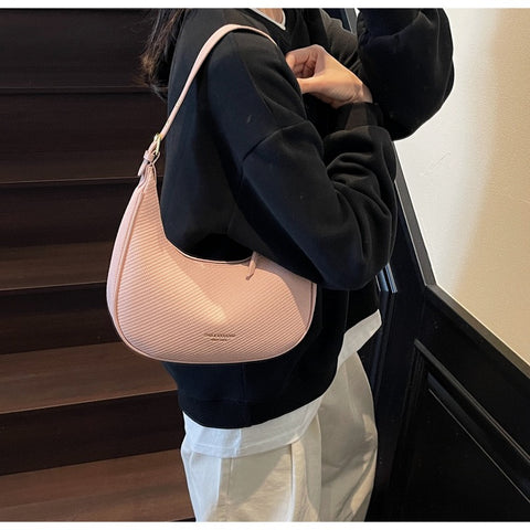 Elegant Halbmond-Schultertasche