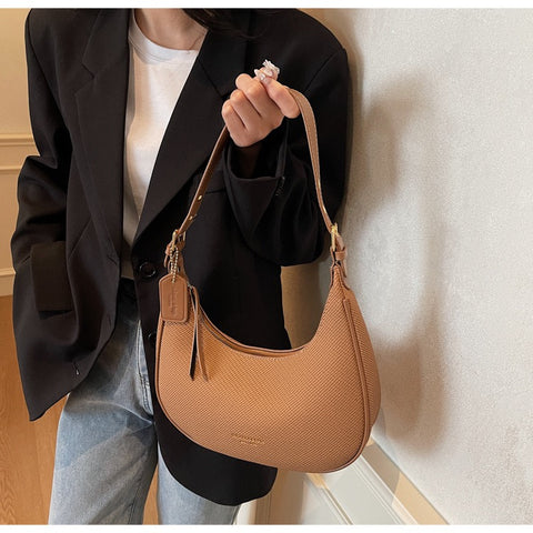 Elegant Halbmond-Schultertasche